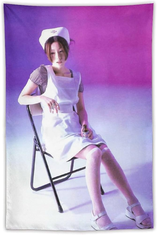 Amazon.co.jp: 椎名林檎 (44) タペストリー 絵画 ポスター 写真 装飾品