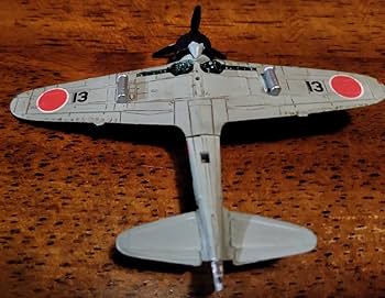 Amazon.co.jp: タカラ 海洋堂 零式艦上戦闘機 零式練戦 灰色塗装 日本