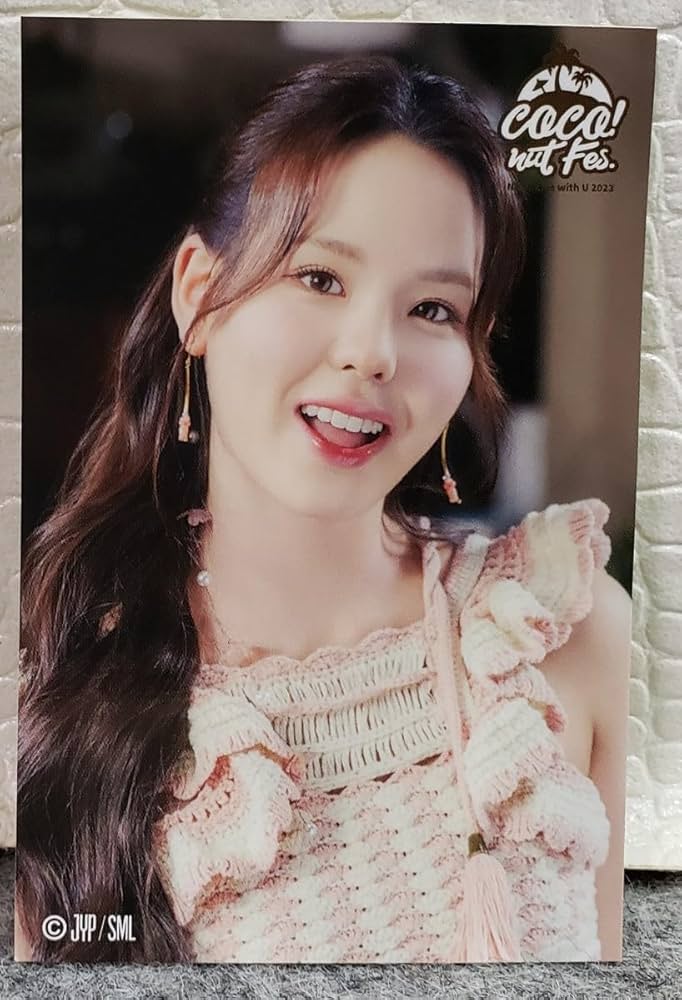 Amazon.co.jp: N NiziU マコ MAKO ①-⑤ NiziU Live with U 2023 ココ