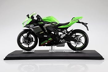 Amazon | スカイネット 1/12 完成品バイク カワサキ Ninja ZX-25R