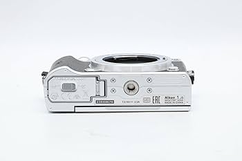 Amazon.com : Nikon 1 J5 Mirrorless Digital Camera (Silver Body