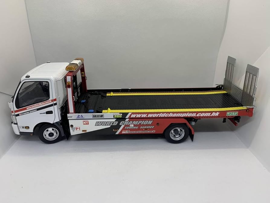 Amazon | TINY 1/18 日野 HINO 300 WORLD CHAMPION Flatbed Tow Truck