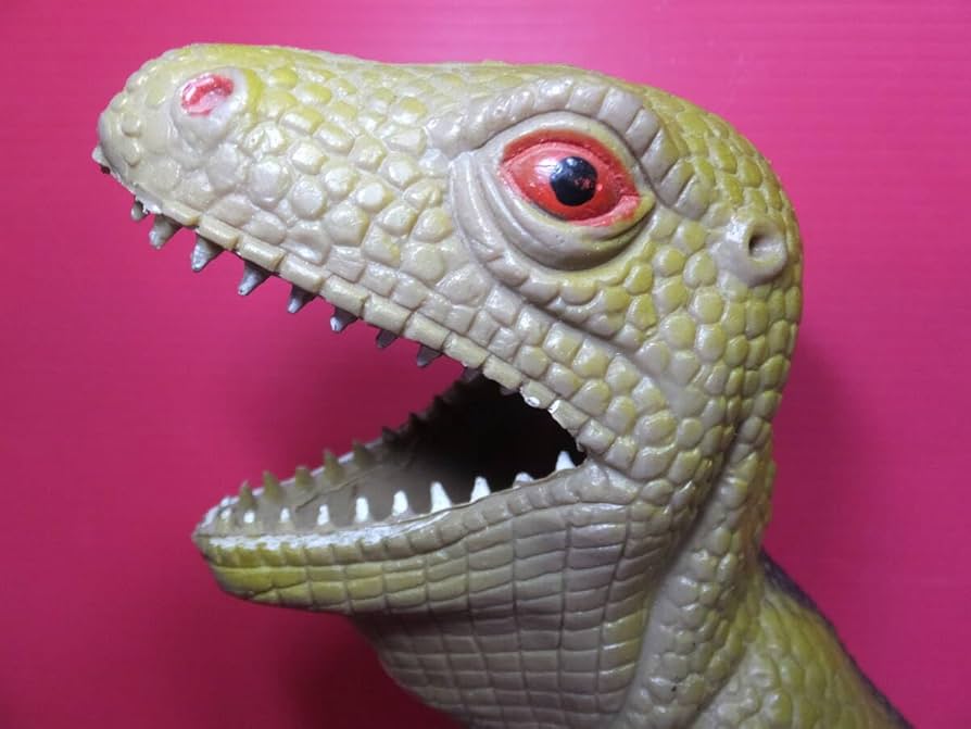 Amazon.co.jp: 当時もの MADE IN HONG KONG 香港製 恐竜 怪獣 人形