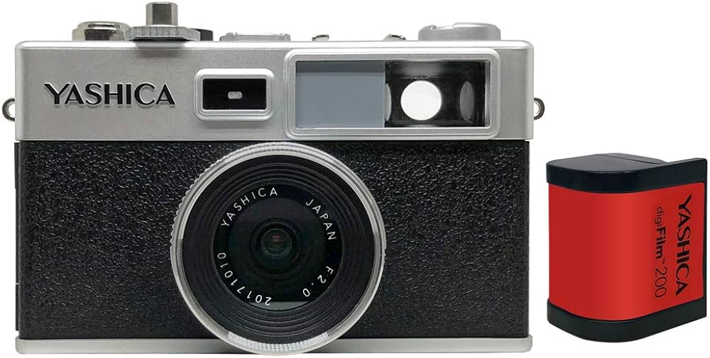 Amazon | ヤシカ(Yashica) Y35 Camera with digiFilm 200 YAS-DFCY35