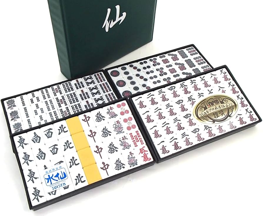 Amazon.co.jp: 麻雀牌【水仙】普通サイズケース付き : おもちゃ