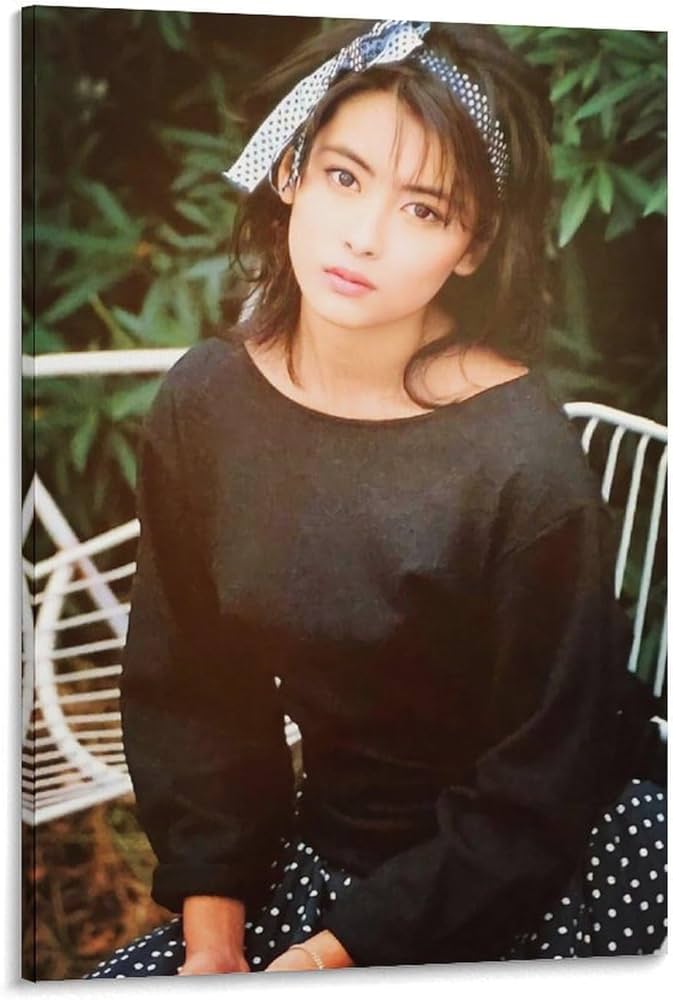 Amazon.co.jp: 中山美穂なかやま みほ 写真 ポスター (23) アート