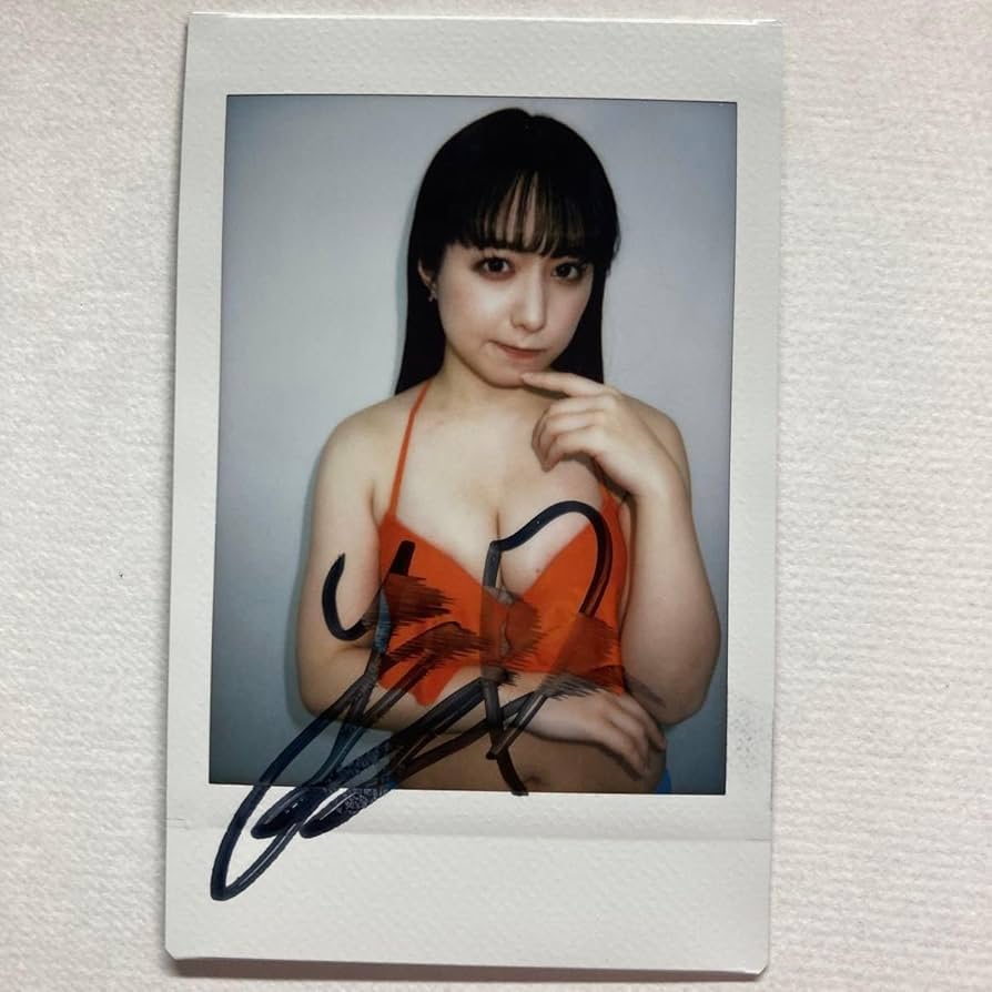 Amazon.co.jp: 矢埜愛茉 直筆サイン入りチェキ&チェキホルダー SOD