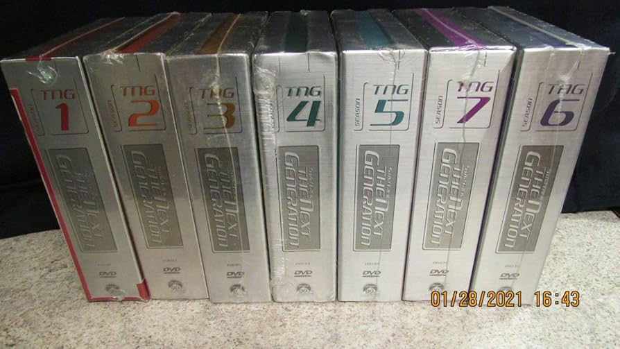 Amazon.com: Star Trek The Next Generation - The Complete Seasons 1