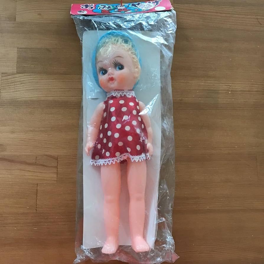 Amazon.co.jp: 品 昭和レトロポップ 女の子 人形 高さ27cm おみやげ