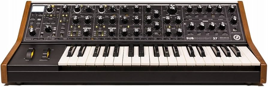 Amazon | moog Subsequent 37 アナログシンセサイザー | サウンド