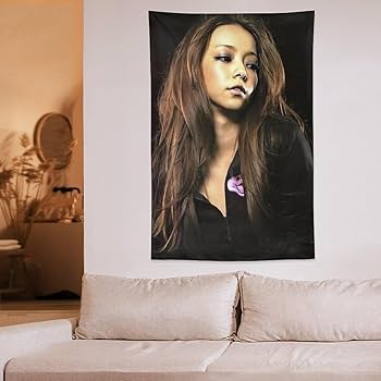 Amazon.co.jp: 安室 奈美恵 (70) タペストリー ポスター 壁飾り 背景布