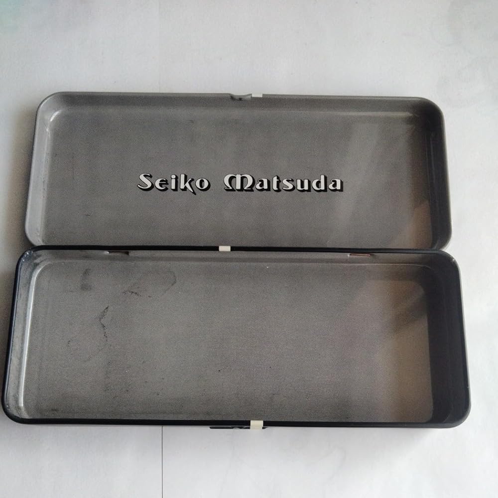 Amazon.co.jp: 約40年前 松田聖子 缶ペンケース 筆箱 カンペン