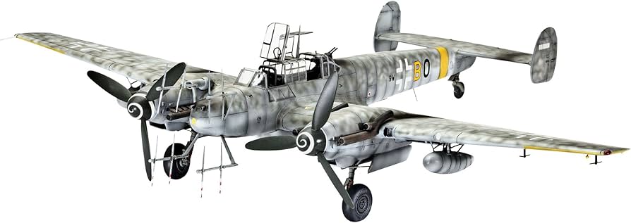 Amazon | ドイツレベル 1/48 メッサーシュミット Bf110G-4 夜戦 04857