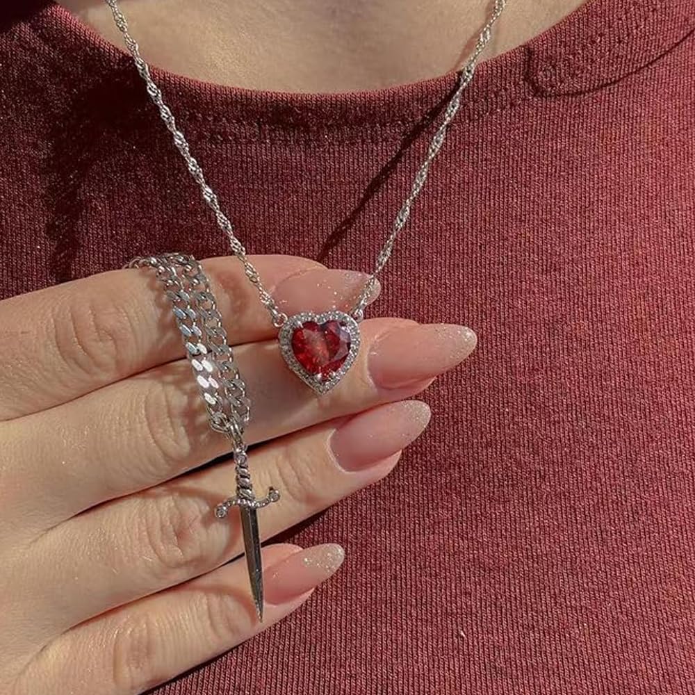 Amazon | dsmrosp ハートと剣のネックレス、カップル向けハートソード