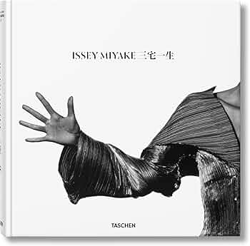 Amazon | Issey Miyake | Koike, Kazuko, Miyake, Issey, Kitamura