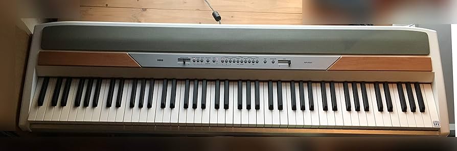 Amazon | KORG コルグ デジタルピアノ SP-250WS ホワイトシルバー