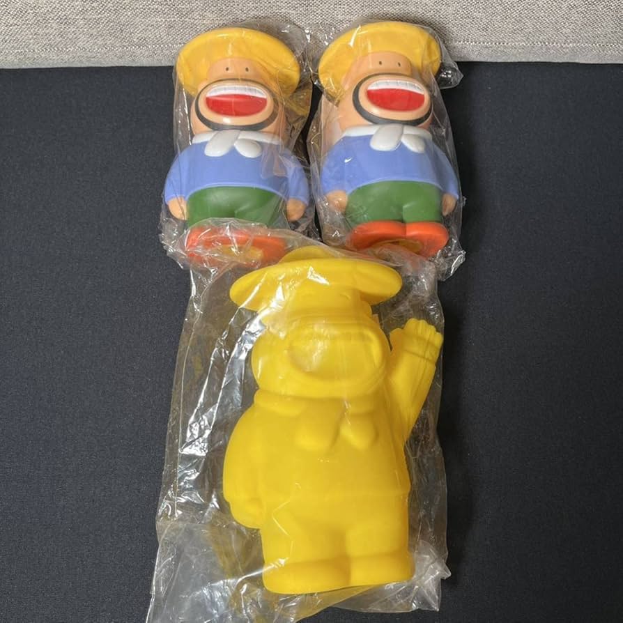 Amazon.co.jp: 明治 meiji カールおじさん 販促品 貯金箱 ソフビ人形 3