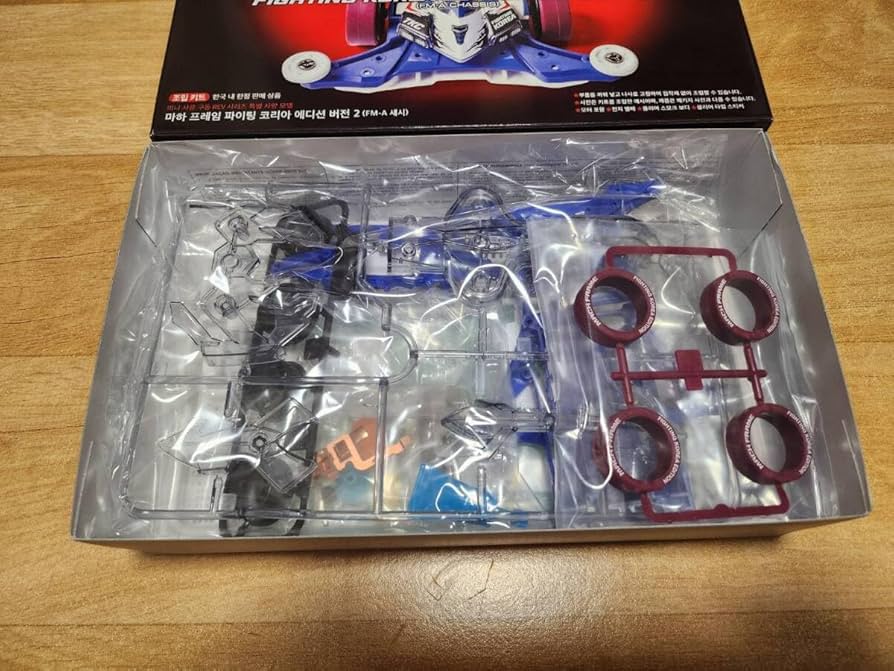 Amazon.co.jp: ミニ四駆 韓国 タミヤ 限定 マッハフレーム FIGHTING