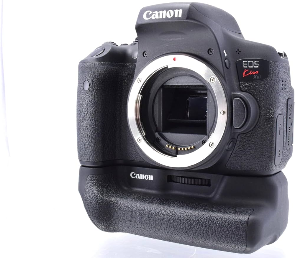 Amazon | Canon デジタル一眼レフカメラ EOS Kiss X8i ボディ 2420万