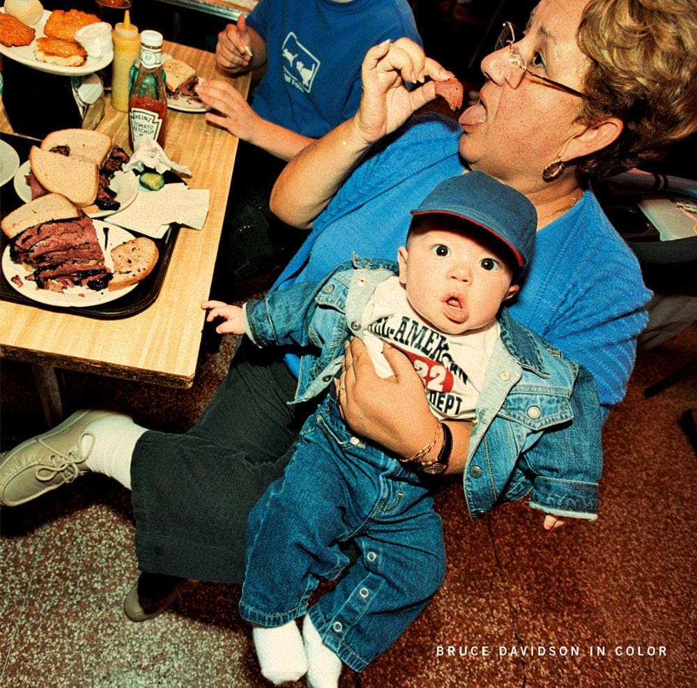 Amazon.com: Bruce Davidson: In Color: 9783869305646: Davidson