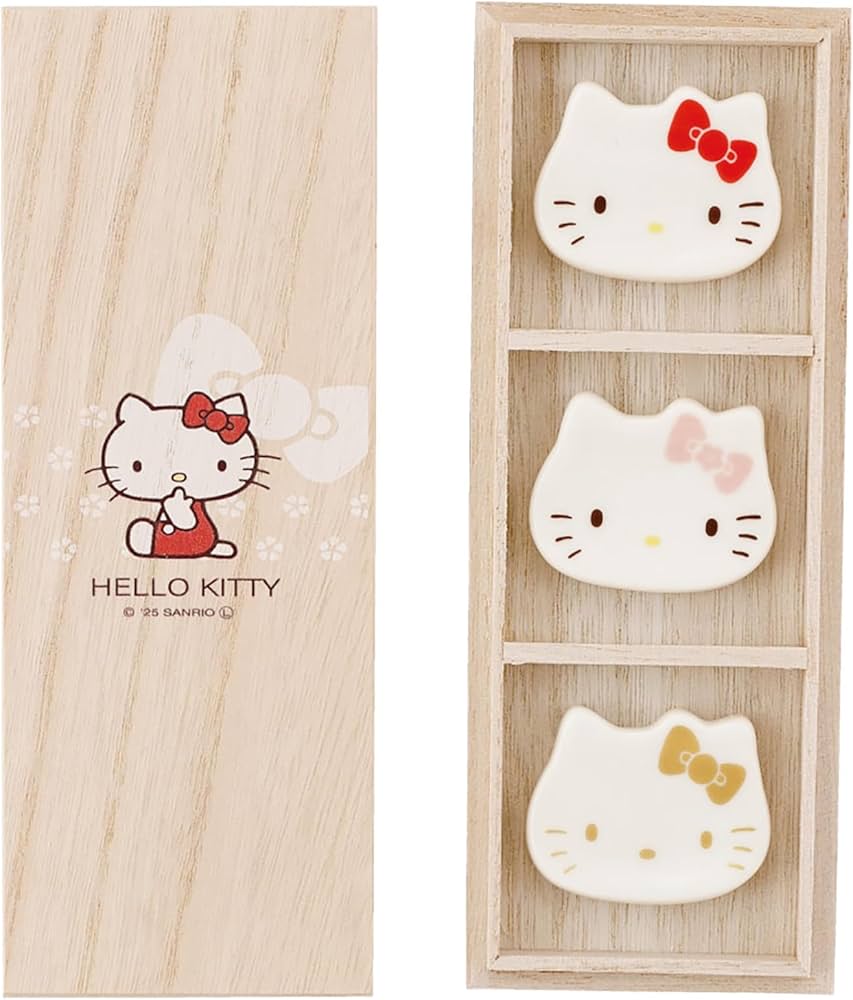Amazon｜サンリオキャラクターズ (SANRIO) ハローキティ 箸置き 約4