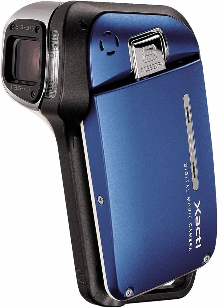 Amazon.com : Sanyo Xacti VPC-E2 Digital Camcorder and 8 MP Digital