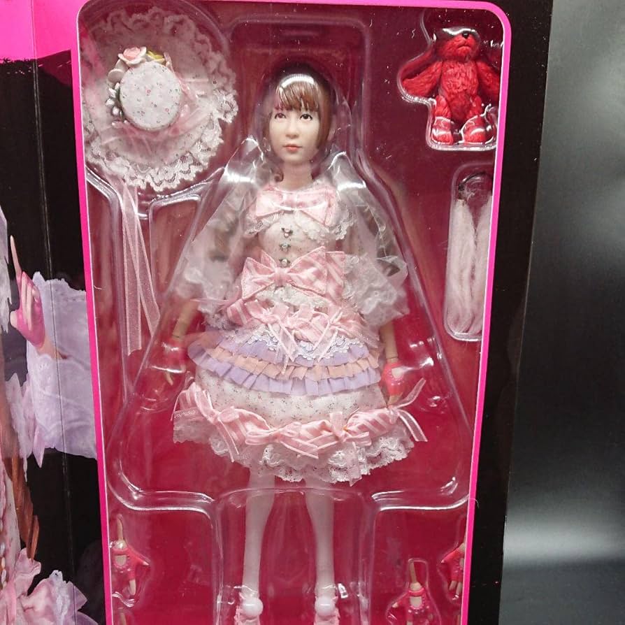 Amazon.co.jp: ヌイグルマーZ “鮎川夢子”フィギュア 中川翔子 : ホビー