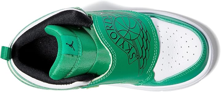 Amazon.com | Jordan Baby Boy's Sky 1 (Infant/Toddler) Lucky Green