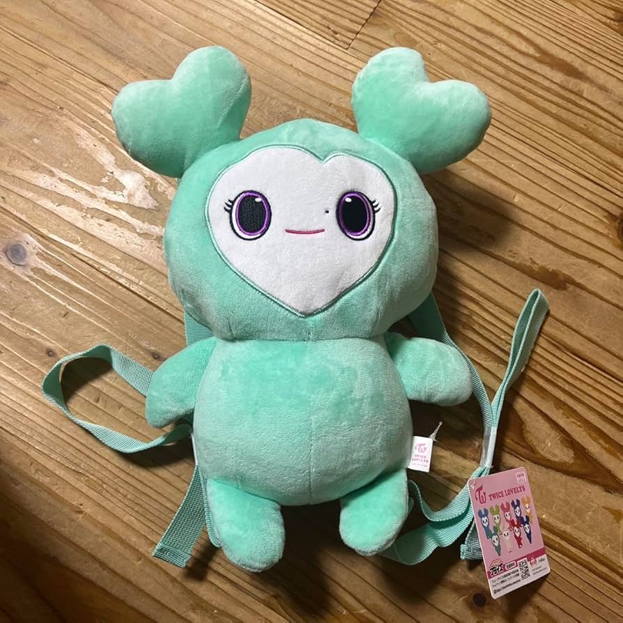 Amazon.co.jp: GIGO限定 TWICE LOVELYS ミナ リュック : おもちゃ