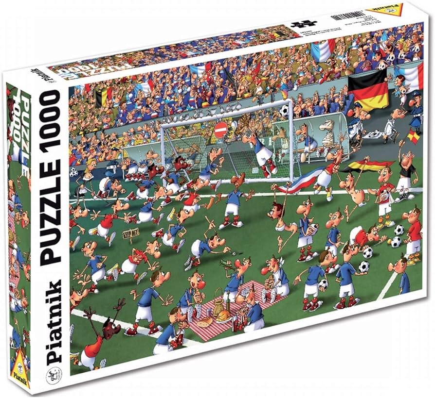 Amazon.com: Piatnik Ruyer - Football Puzzle Jigsaw (1000 Piece