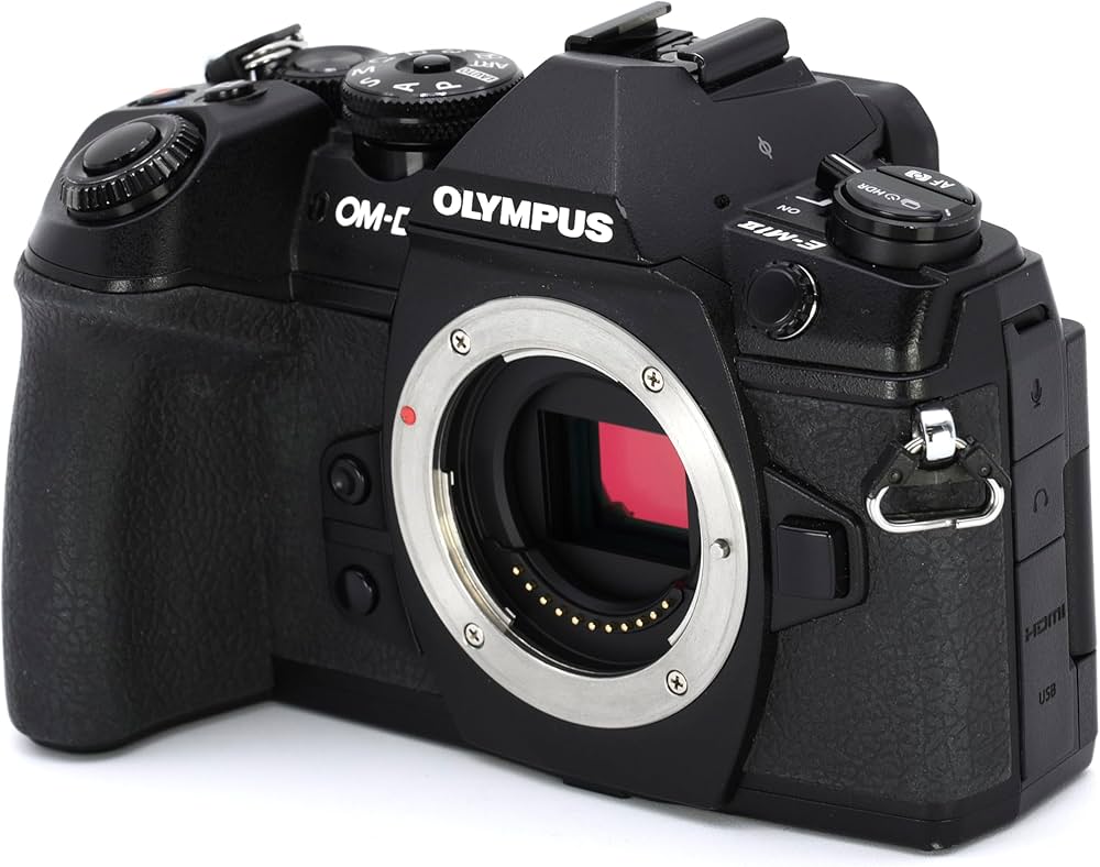 Amazon | OLYMPUS ミラーレス一眼 OM-D E-M1 MarkII ボディー | ミラー