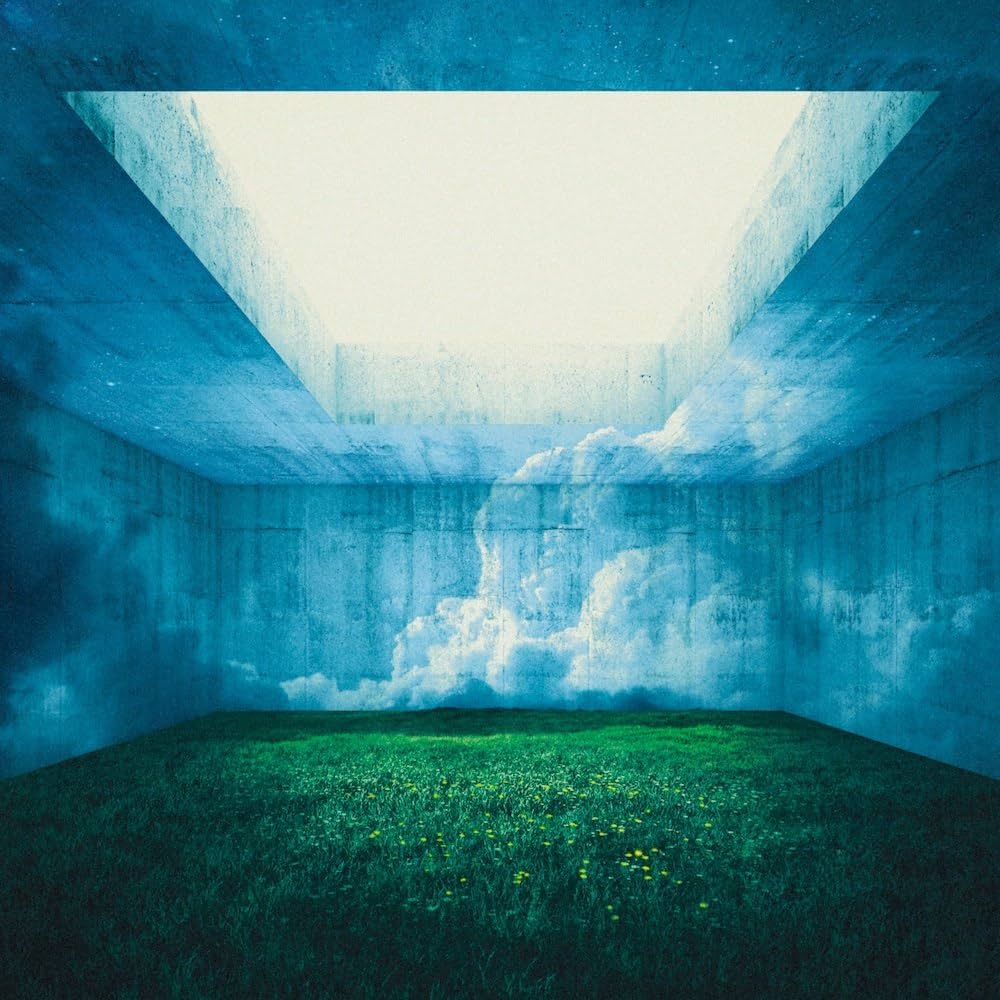 Amazon.co.jp: MAZE - Nothing's Carved In Stone: ミュージック