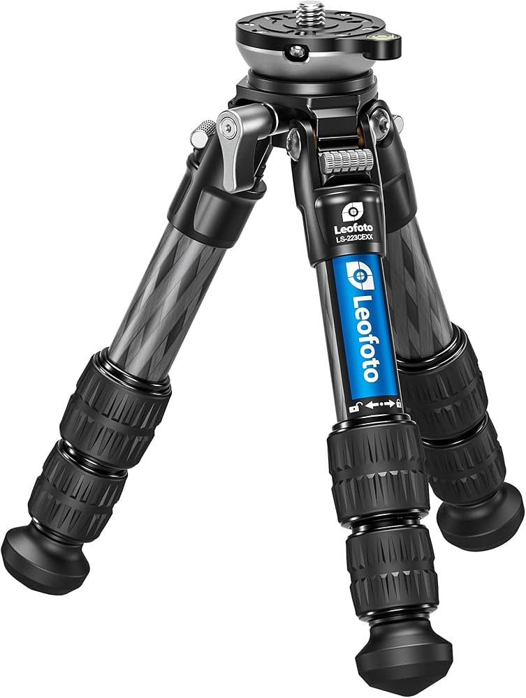 Amazon.com : Leofoto LS-223CEXX Tabletop Tripod w/Built-in
