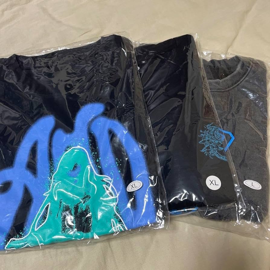 Amazon.co.jp: ado 心臓 ファッショナブル「心臓」Tシャツ -a -d -o