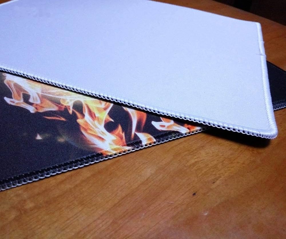 Amazon | Yantengゲーミングマウスパッドドラゴン、中国風の神聖な