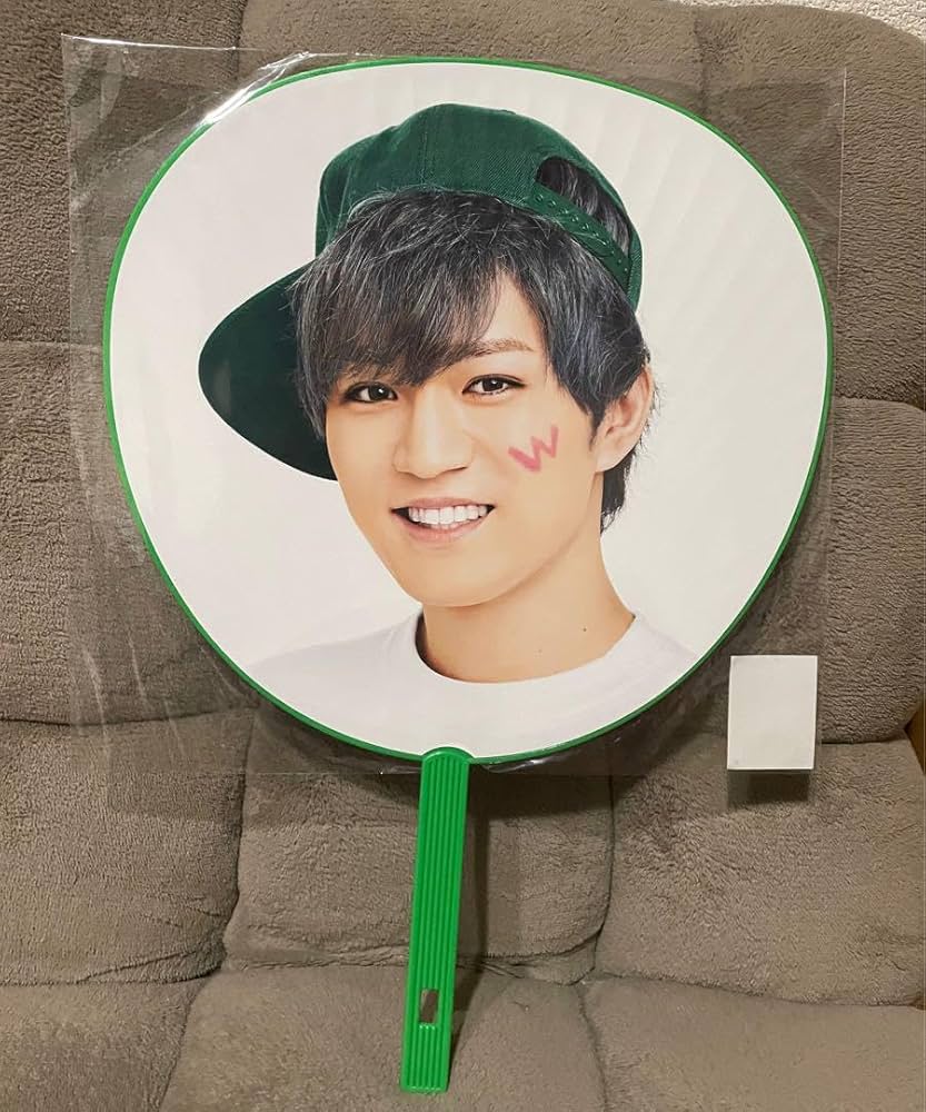 Amazon.co.jp: WEST.神山智洋 WESTV! うちわ : おもちゃ