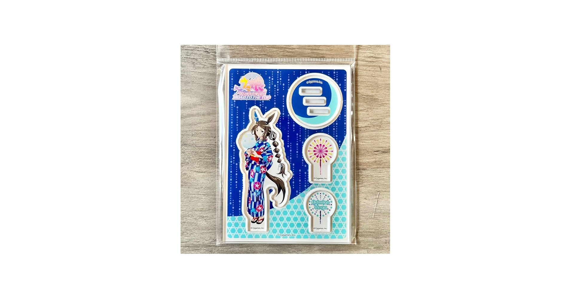 Amazon | ウマ娘 TSUTAYA アドマイヤベガ アクリルスタンド アクリル