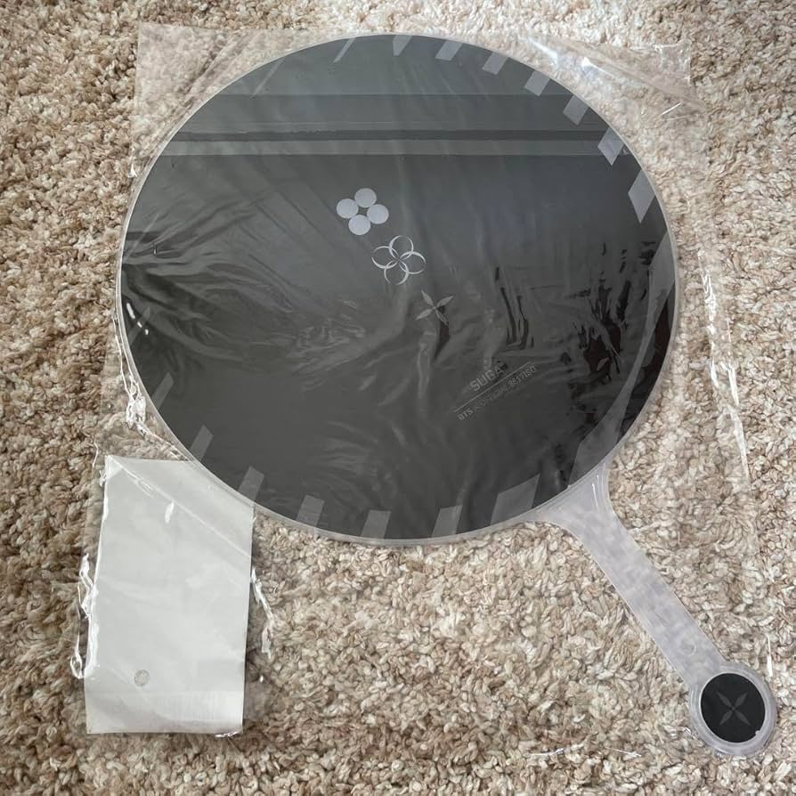 Amazon.co.jp: BTS ユンギ WINGSツアー うちわ 公式グッズ 防弾少年団