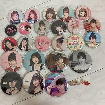 Amazon.co.jp: twice モモ 缶バッジ セット : おもちゃ