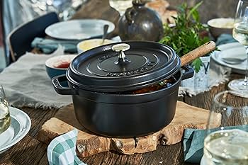 Amazon.com: STAUB Cast Iron Roaster/Cocotte, Round, 6.7 L, Black