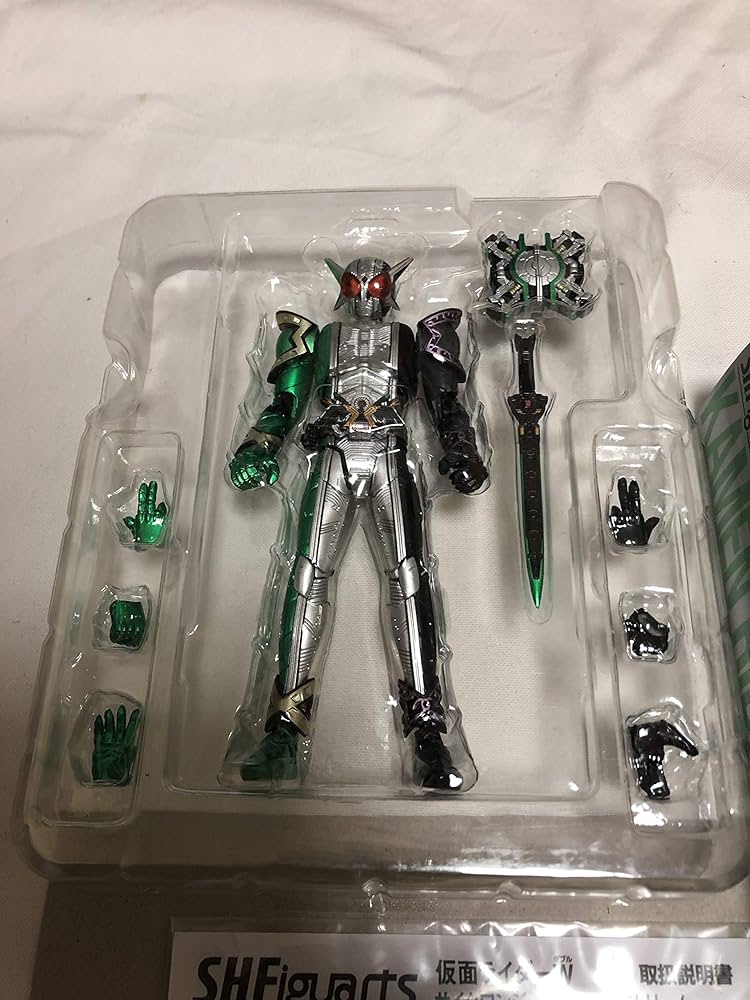 Amazon.co.jp: TAMASHII NATIONS S.H.フィギュアーツ 仮面ライダーW