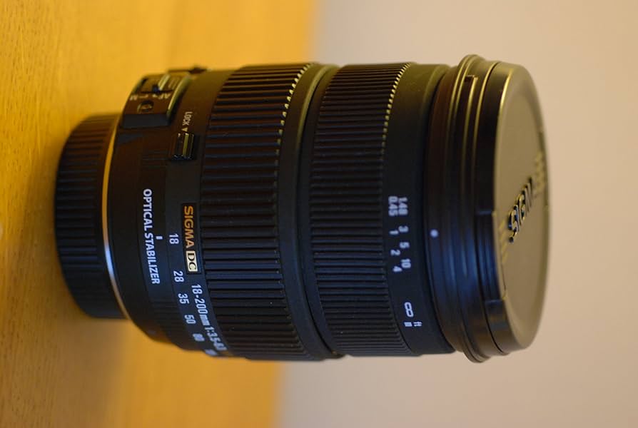 Sigma 18-200mm F3.5-6.3 II DC OS HSM Lens for Nikon SLR Camera