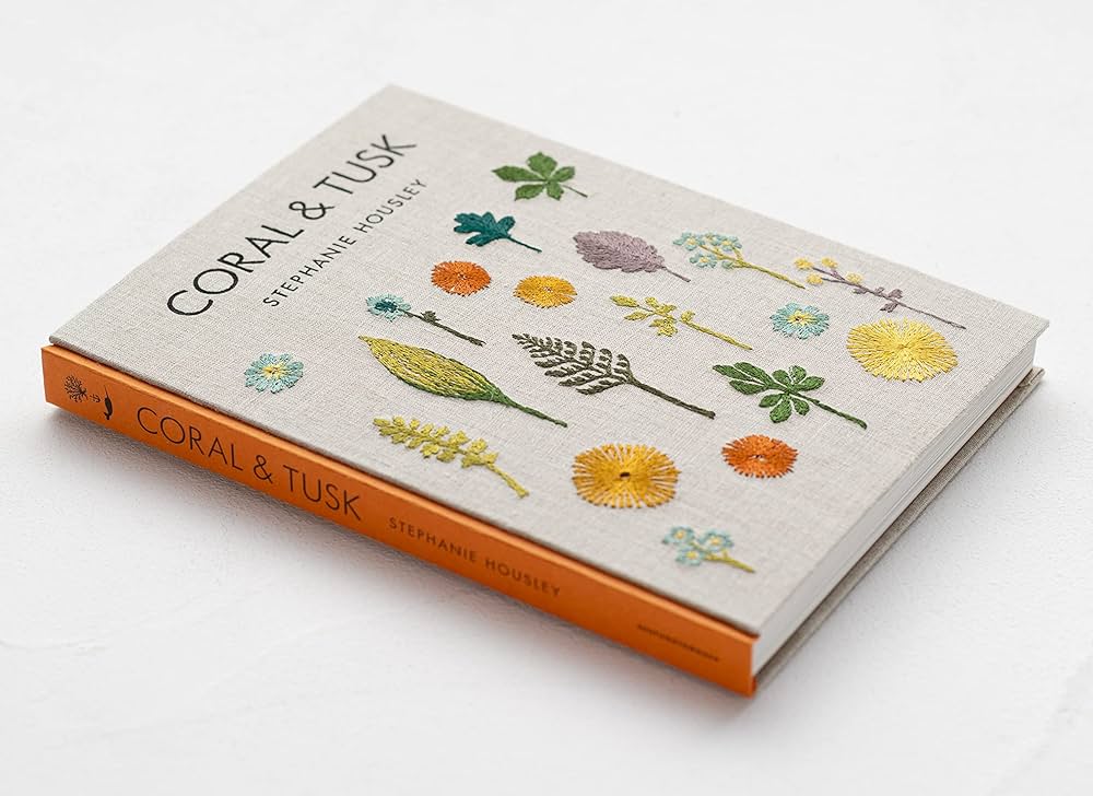 CORAL & TUSK | STEPHANIE HOUSLEY |本 | 通販 | Amazon