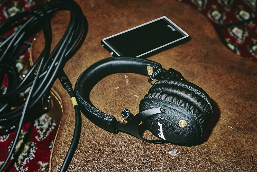 Fone de Ouvido Marshall Headphones Monitor Bluetooth - Preto