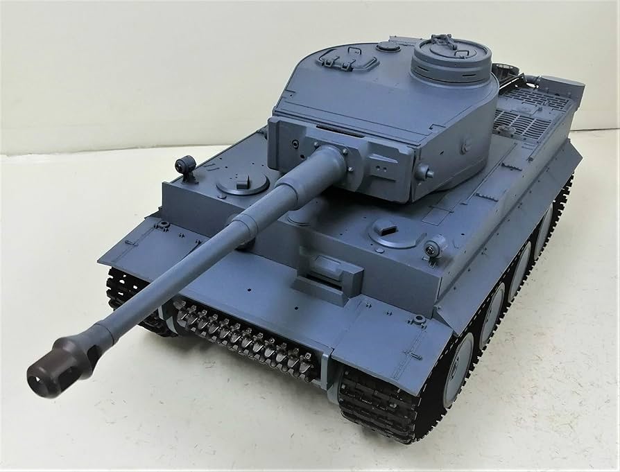 Amazon.co.jp: 1/16サイズ ヘンロン製戦車ラジコン3818-1 タイガーI型