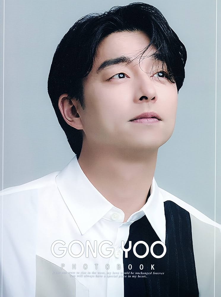 Amazon.co.jp: コン・ユ GONG YOO グッズ 【 写真集 Premium Photo