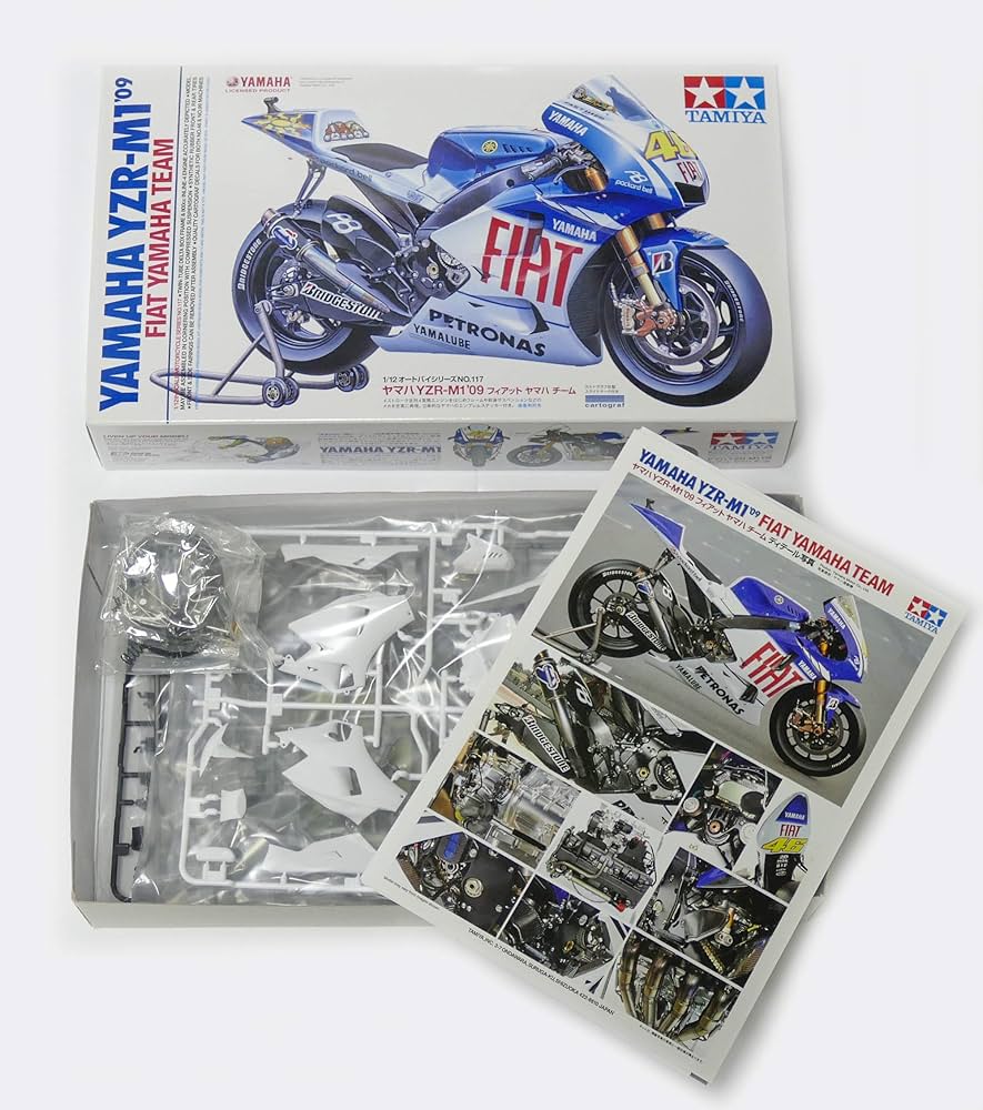 Amazon | タミヤ 1/12 オートバイシリーズ No.117 ヤマハ YZR-M1 2009