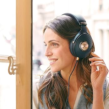 Amazon.com: Focal Celestee Over-Ear Closed-Back HiFi Headphones