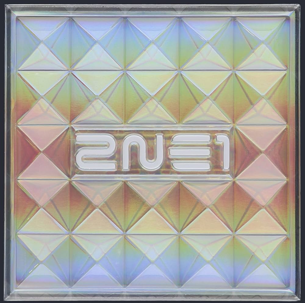 Amazon.co.jp: 2NE1 1st Mini Album - 2NE1(韓国盤): ミュージック