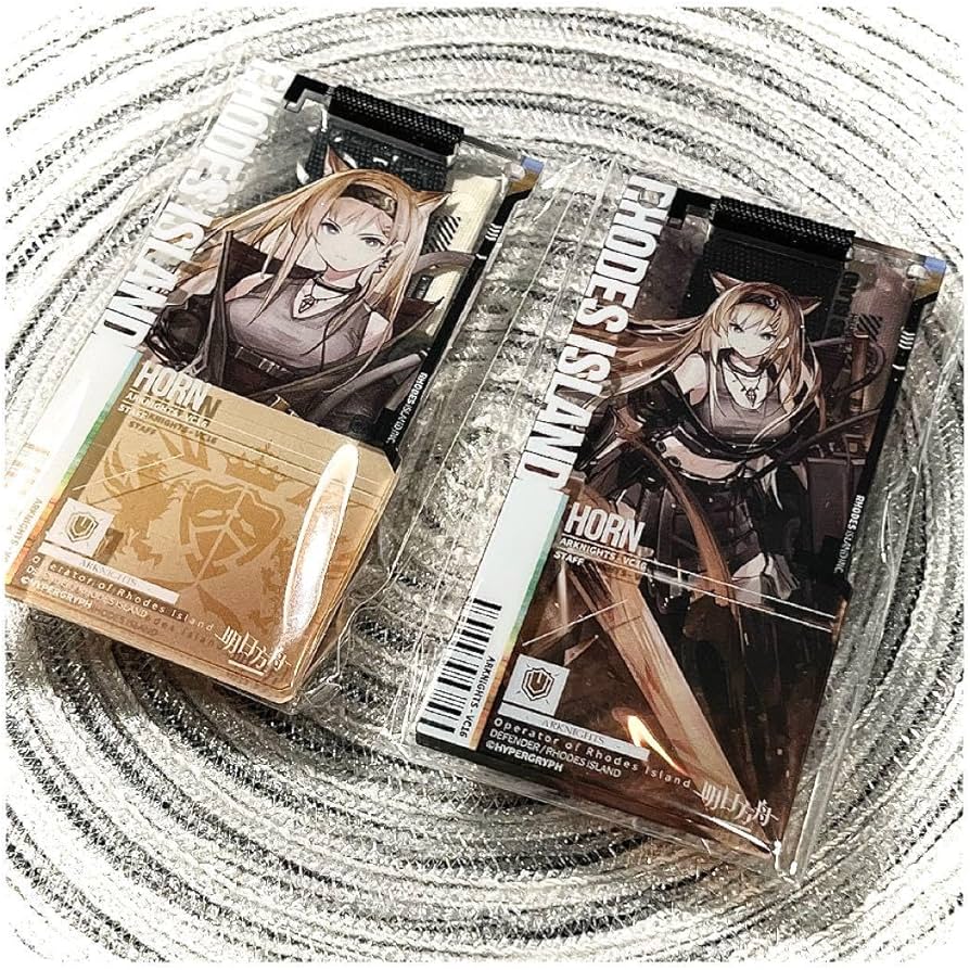 Amazon.co.jp: ?公式アークナイツ 通行認証 ホルン 昇進前+昇進後